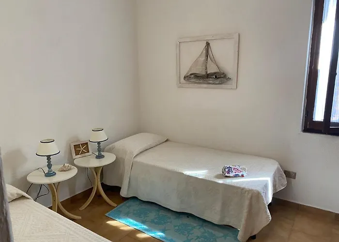 Apartment In Near Surf Paradise Porto Pollo